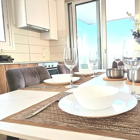 Coral Apartment