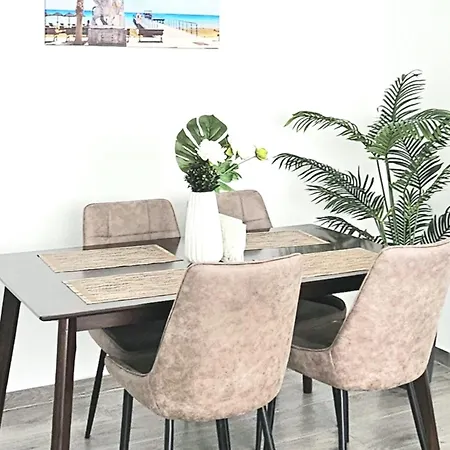 Coral Apartament *