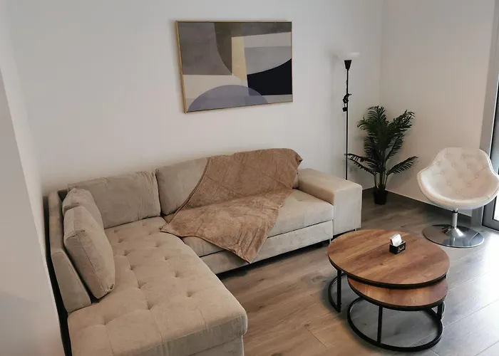 Coral Λάρνακα