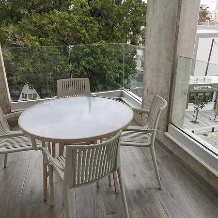 Apartment Coral Larnaka